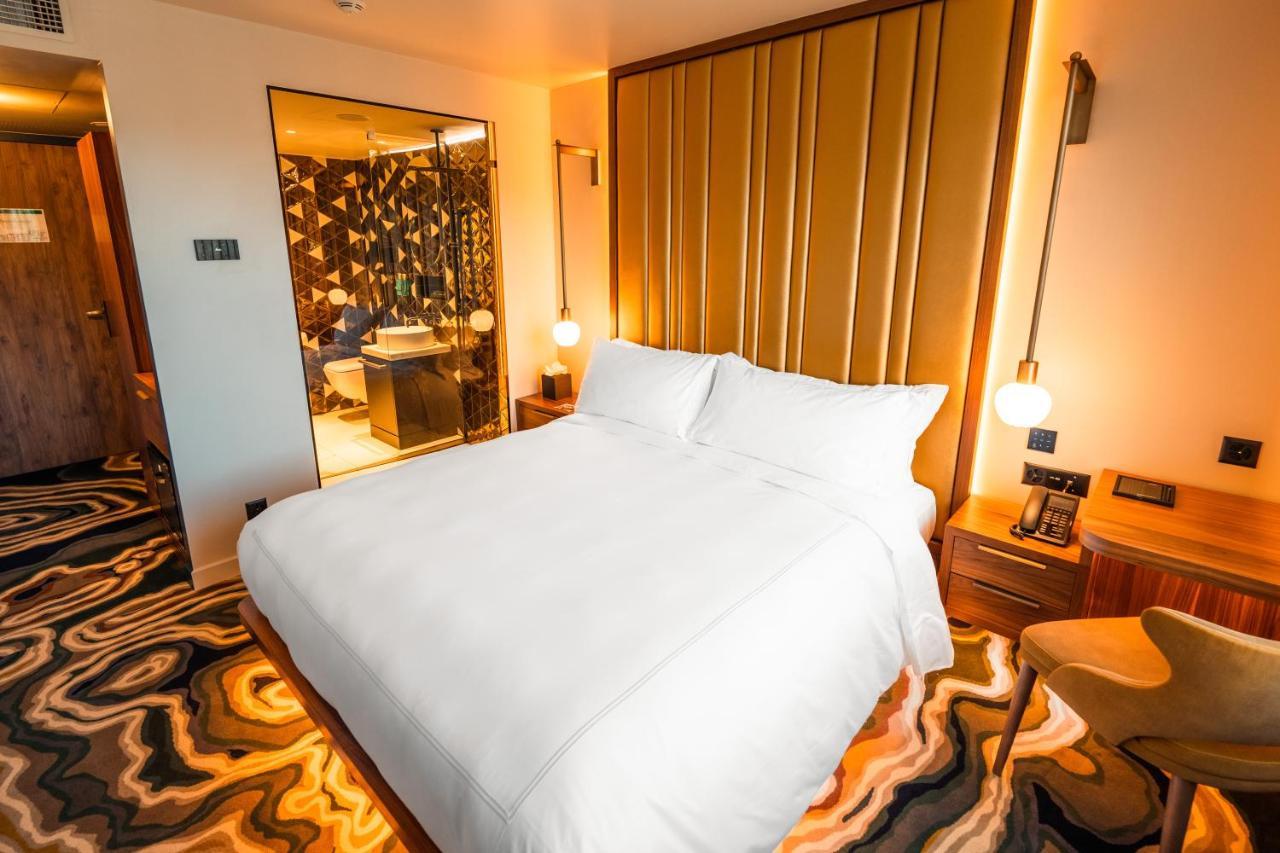 Superior East Wing Rooms By Five Zurich Luaran gambar